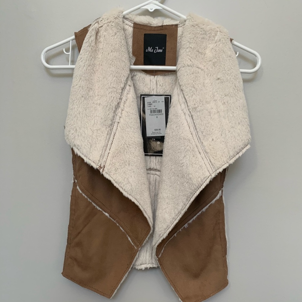 NEW Me Jane Girls Vest - Size 8